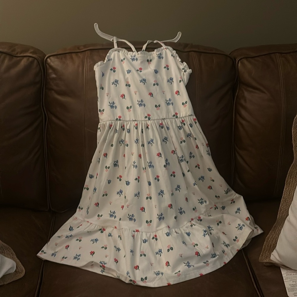 BNW- Girls summer dress size 14